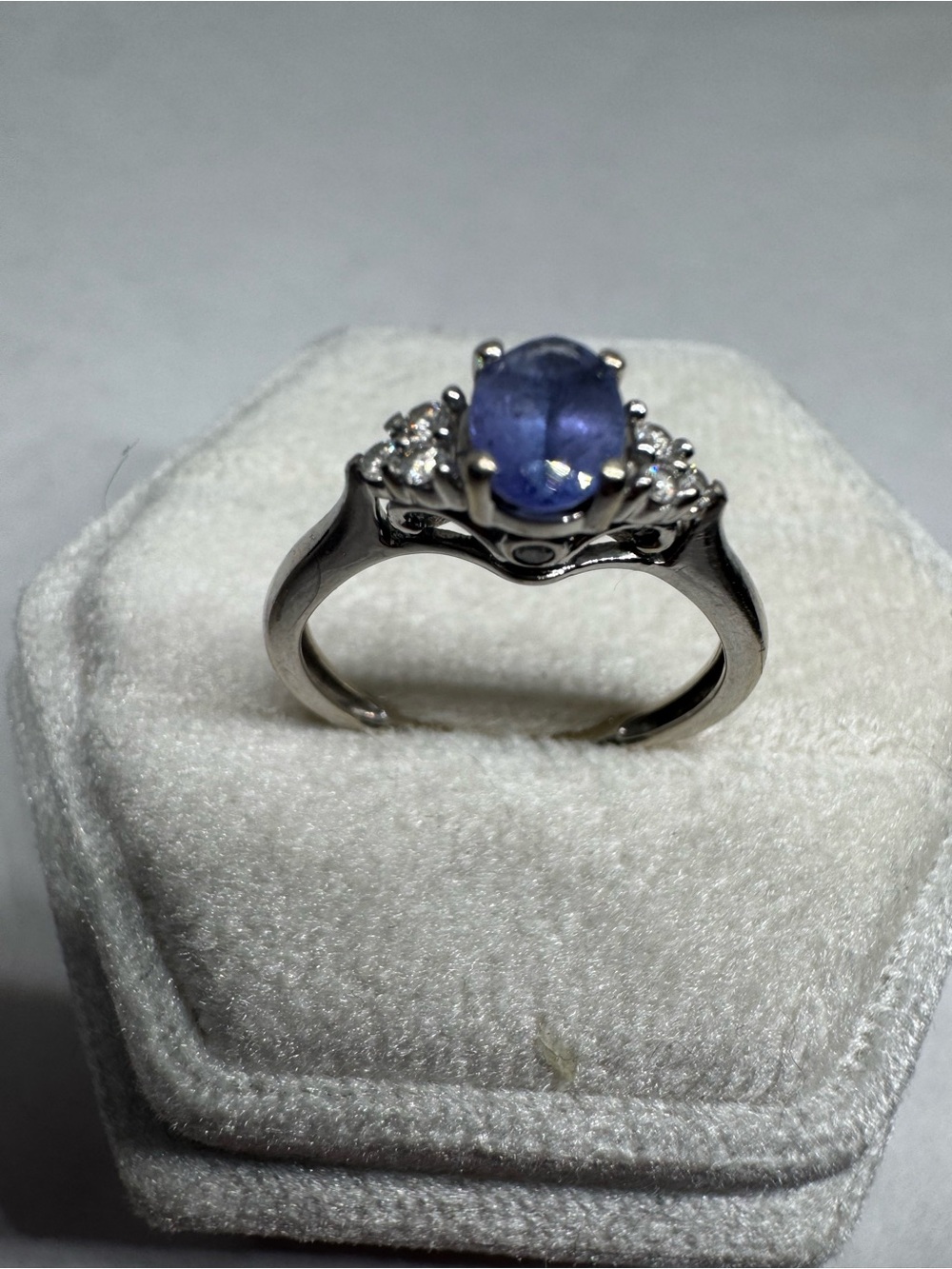 Vintage 10K 417 White Gold Natural Iolite Diamond Ring – Size 6.25